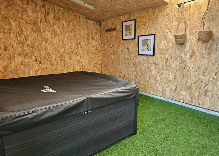 Prázdninový dům Grand O Joli Albizia - Maison Avec Independant Et Privatif Pour 8 A 10 Personnes Peault